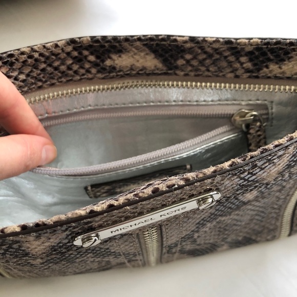 Michael Kors Clutch - Picture 7 of 8